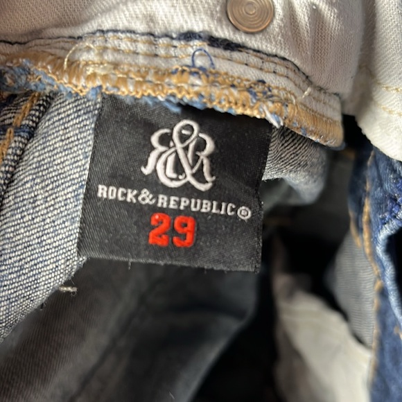 Rock & Republic Stella Straight Leg | Size 29 - Picture 7 of 7